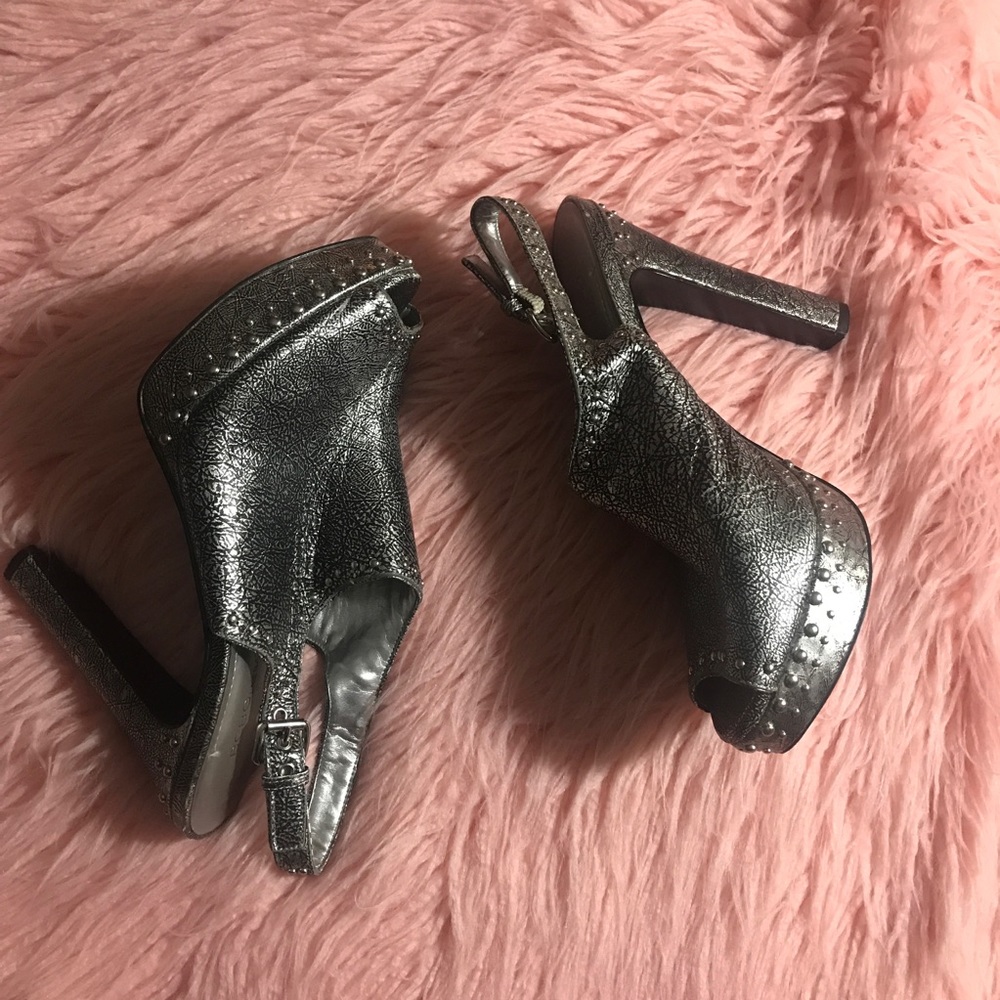 BGBG studded Pumps 👠✨